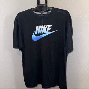 Nike Mens XXL Black T Shirt Blue Gradient Swoosh Logo Graphic Regular Fit